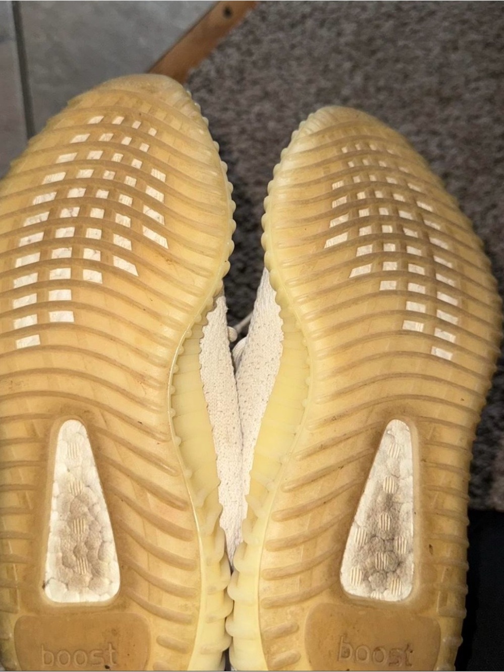 Yeezy - Picture 5 of 5